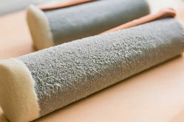 Avoid Using Abrasive Cleaners To Clean Kitchen Cabinet Handles