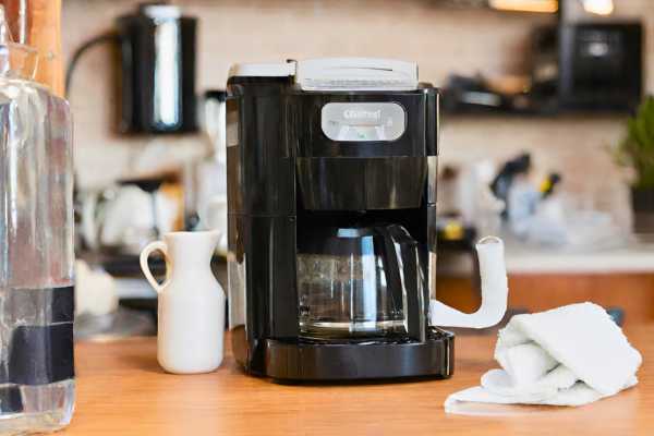 Prepare The Coffee Maker For Cleaning