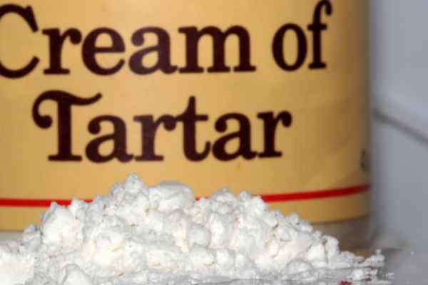 Cream of Tartar Paste To Remove Rust Stain From Countertop