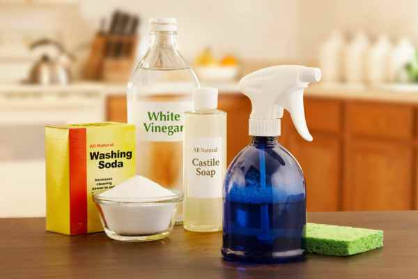 White Vinegar Solution