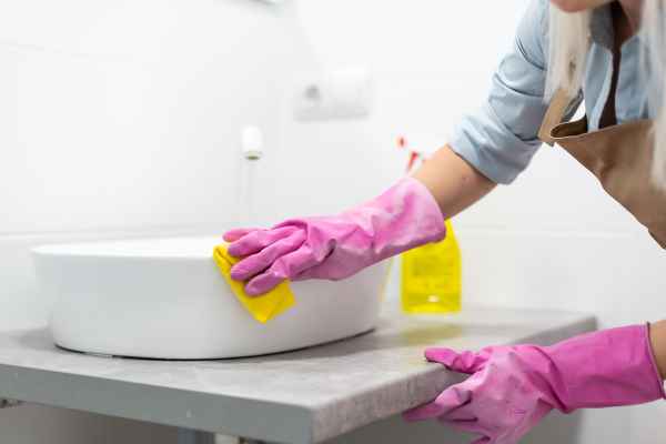 Lemon Juice: A Fresh and Natural Way to Sanitize Your Sink