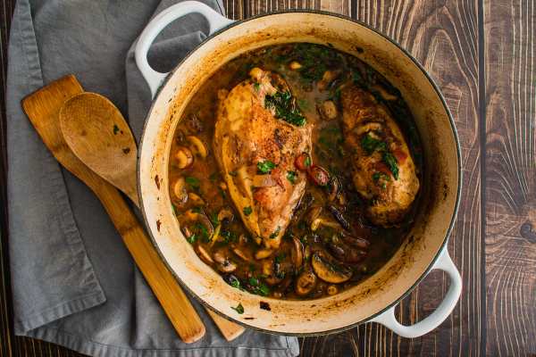 Taste and Flavor Enhancement with Dutch Ovens