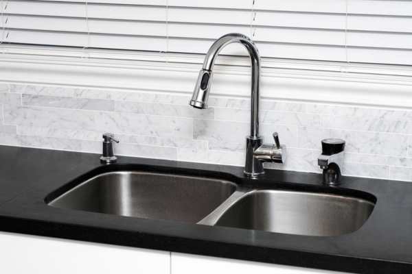 Types of Venting Methods for Kitchen Island Sinks