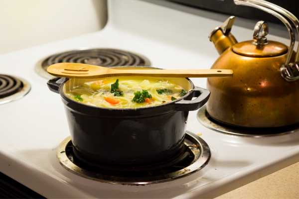 Unique Cooking Benefits of Using a Dutch Oven