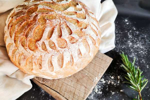 Why a Dutch Oven is Beginner-Friendly for Sourdough Bakers